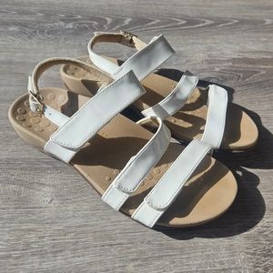 Vionic Teagan Strap Sandals, Size 6, White